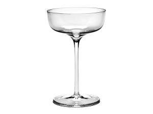 Стеклянная чашка