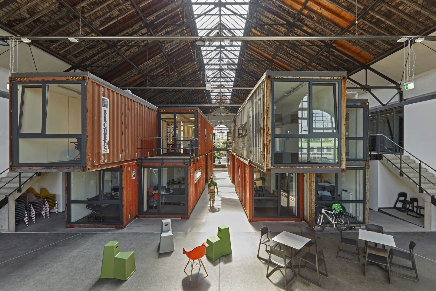 Штабелируемый стул для конференций из полипропилена VITRA Eames Plastic Chair ARCH-00122808 - Вид №6