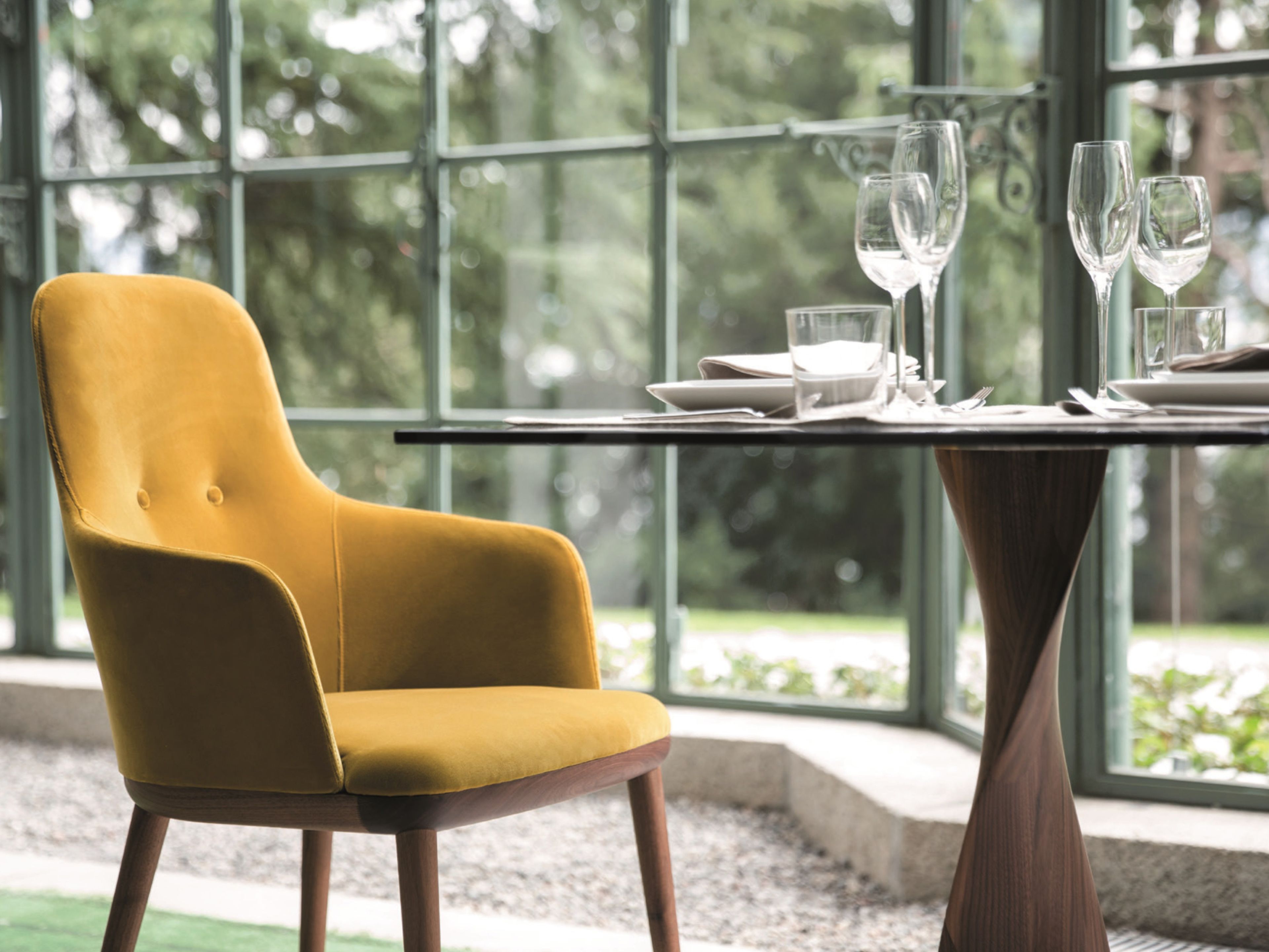 Квадратный Хрустальный обеденный стол для контракта Porada Soul ARCH-00027770 - Вид №1