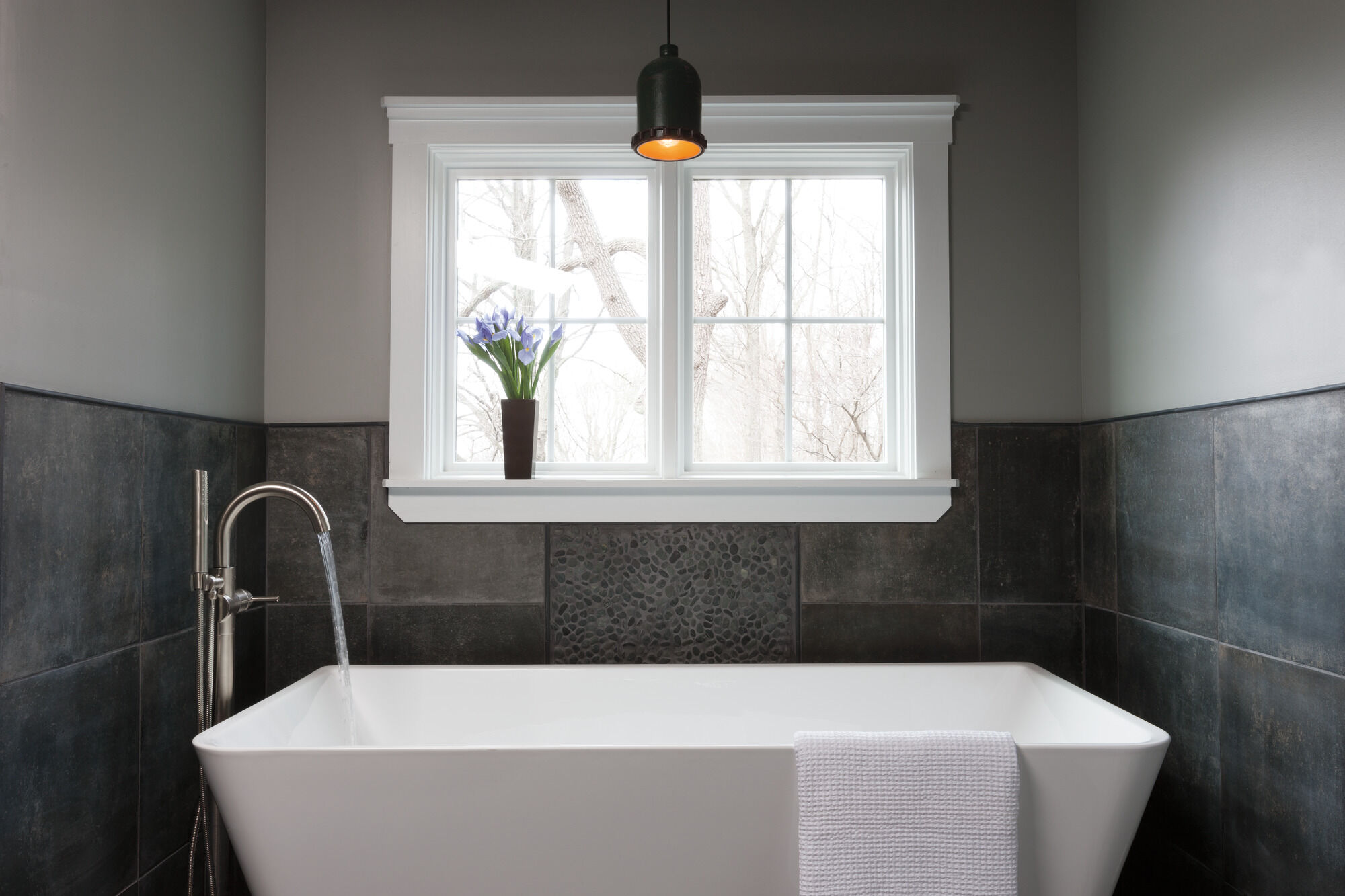 T4759-SSFL Напольная накладка для ванны с одной ручкой и ручным душем Delta Faucet Delta Нержавеющая сталь - Вид №15