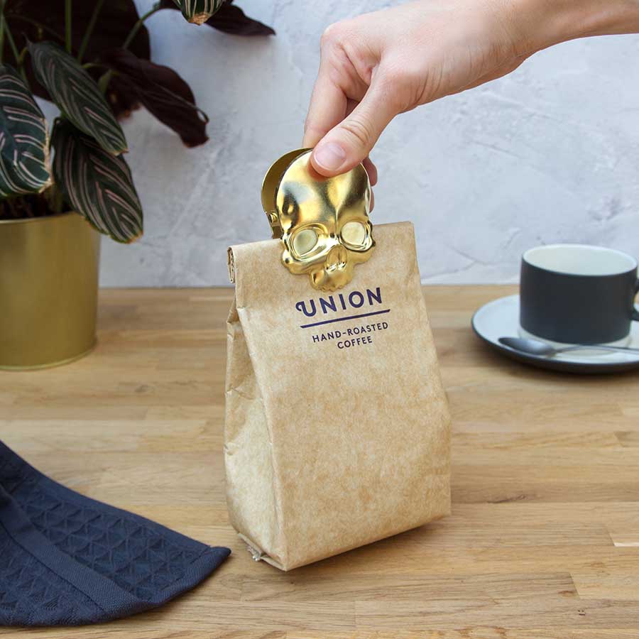 SK CLIPSKULL1 Зажим для пакетов skull, латунь Suck UK  - Вид №1