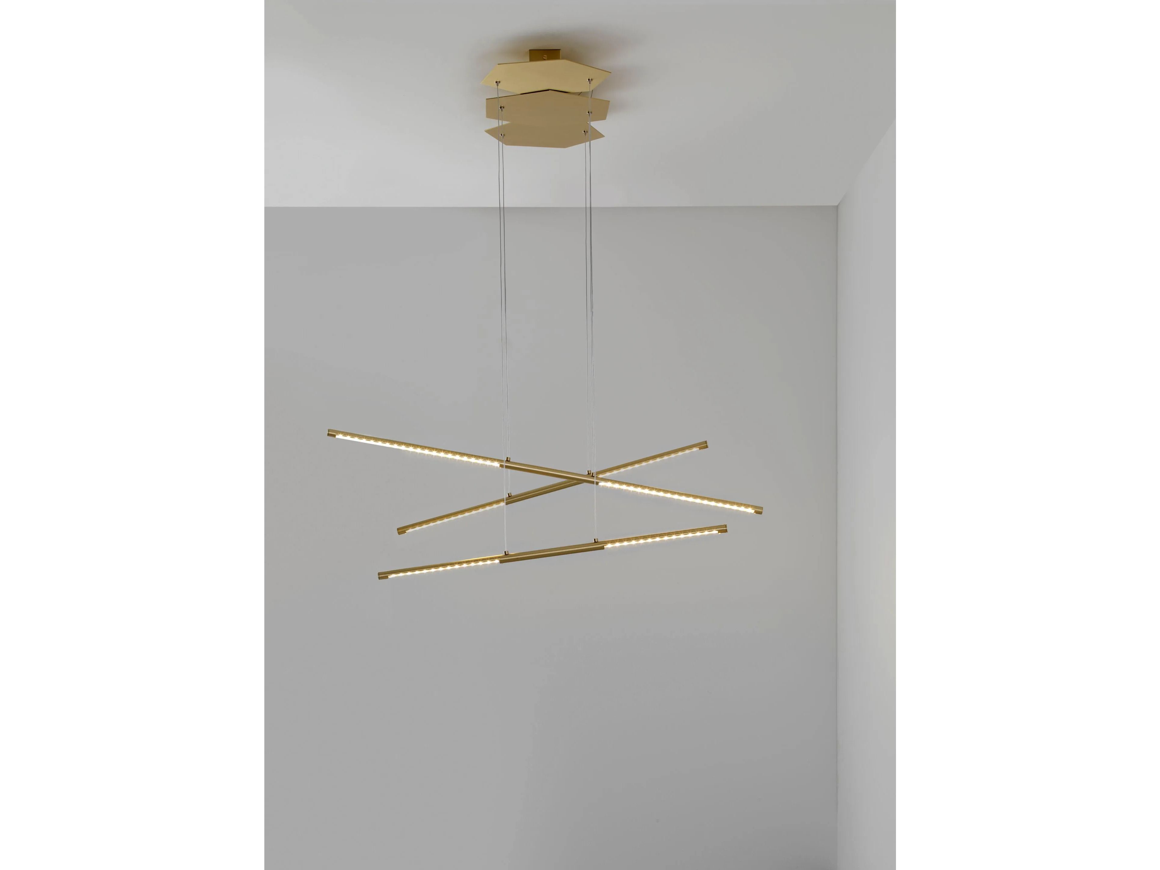 Латунный светодиодный подвесной светильник CVL Luminaires ссылка ARCH-00094227 - Вид №2