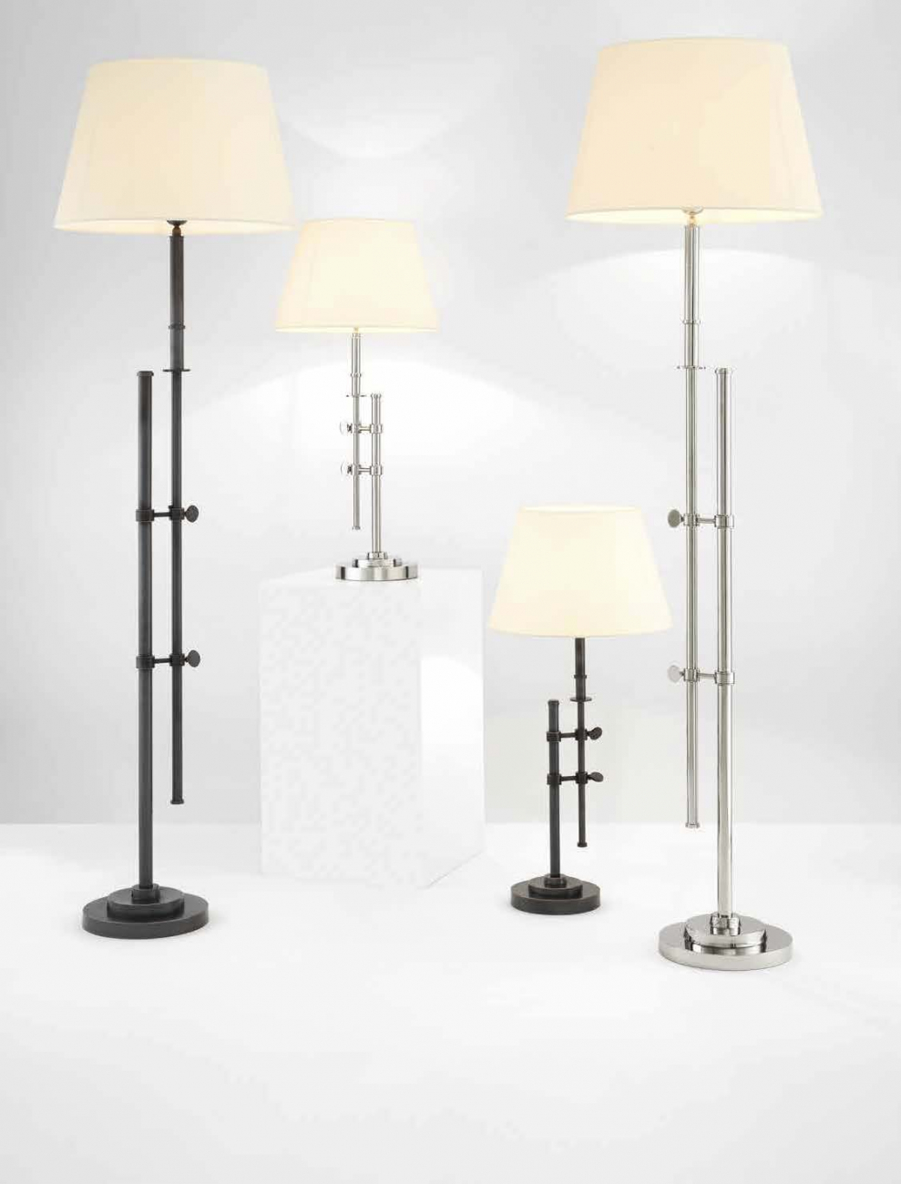 Настольная лампа 108421 от Eichholtz EICHHOLTZ КЛАССИЧЕСКИЕ 244623 Белый;бронза  - Вид №2