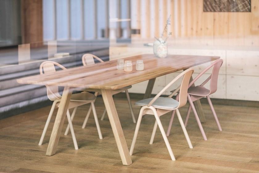 TON Штабелируемый стул с подлокотниками со встроенной подушкой Again 313 005 - Вид №6