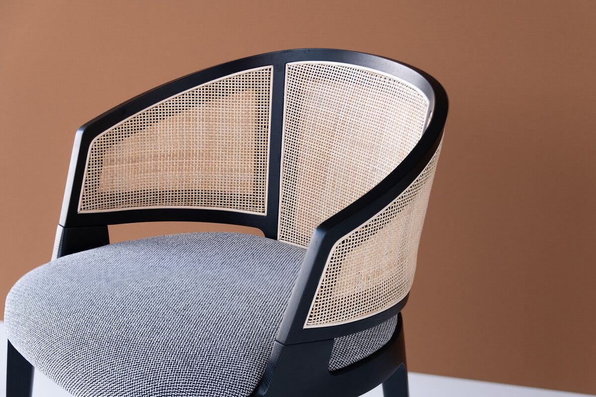 Стул из натурального тростника и ткани со встроенной подушкой Potocco ARCH-00104732