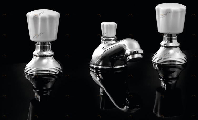 Devon&Devon Смеситель для раковины на 3 отверстия Morris Ddmr300cr