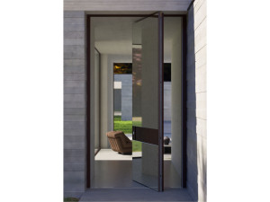 Входная дверь