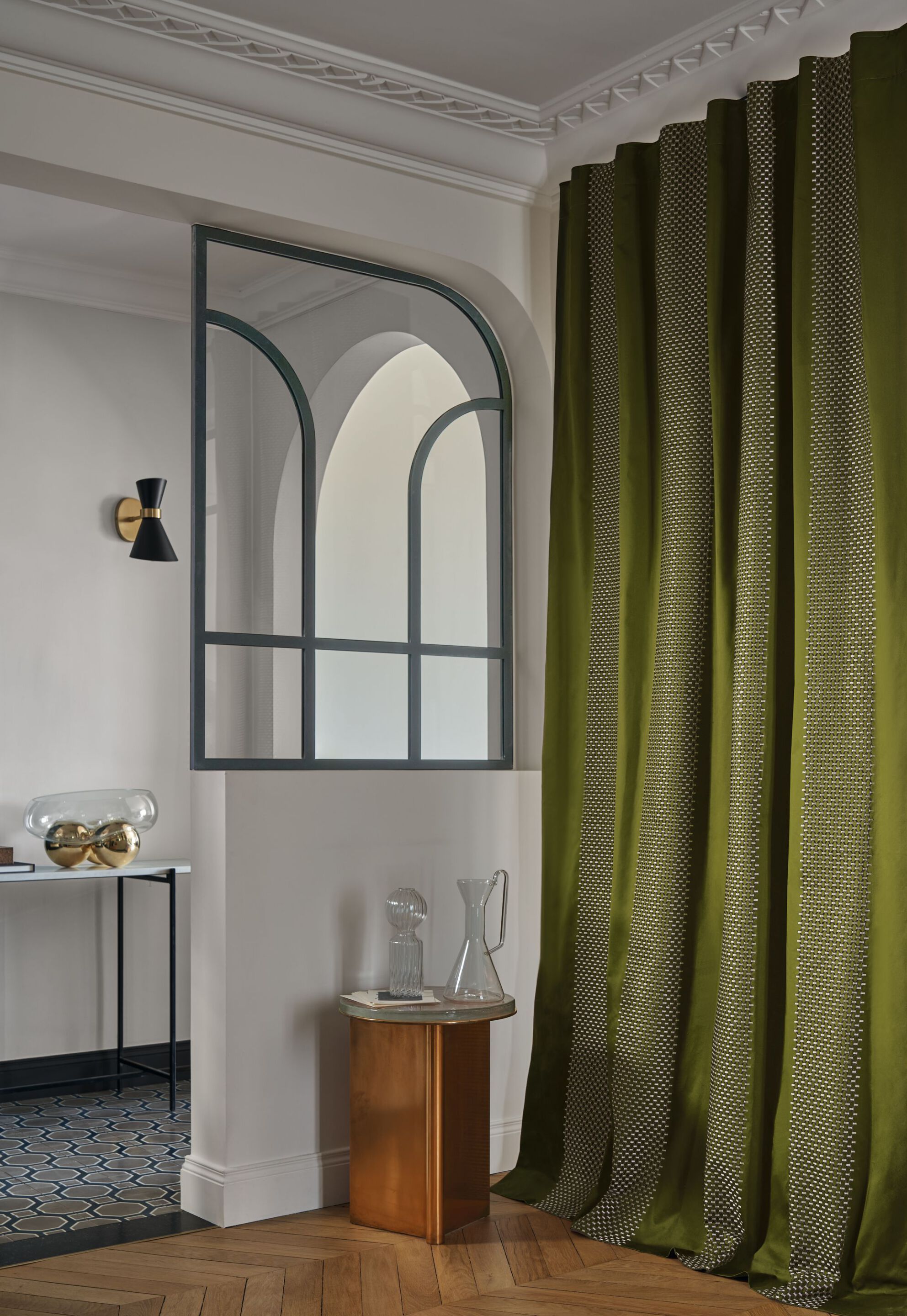 Хлопчатобумажная ткань с графическим рисунком Casamance Porte des Lilas ARCH-00014649