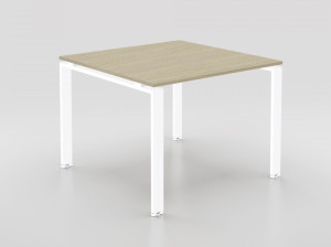 Квадратный стол для встреч