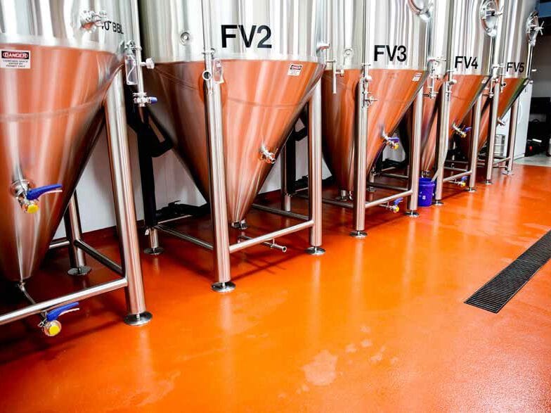 Полиуретаново-цементная стяжка Tremco CPG Europe Flowcrete ARCH-00152988