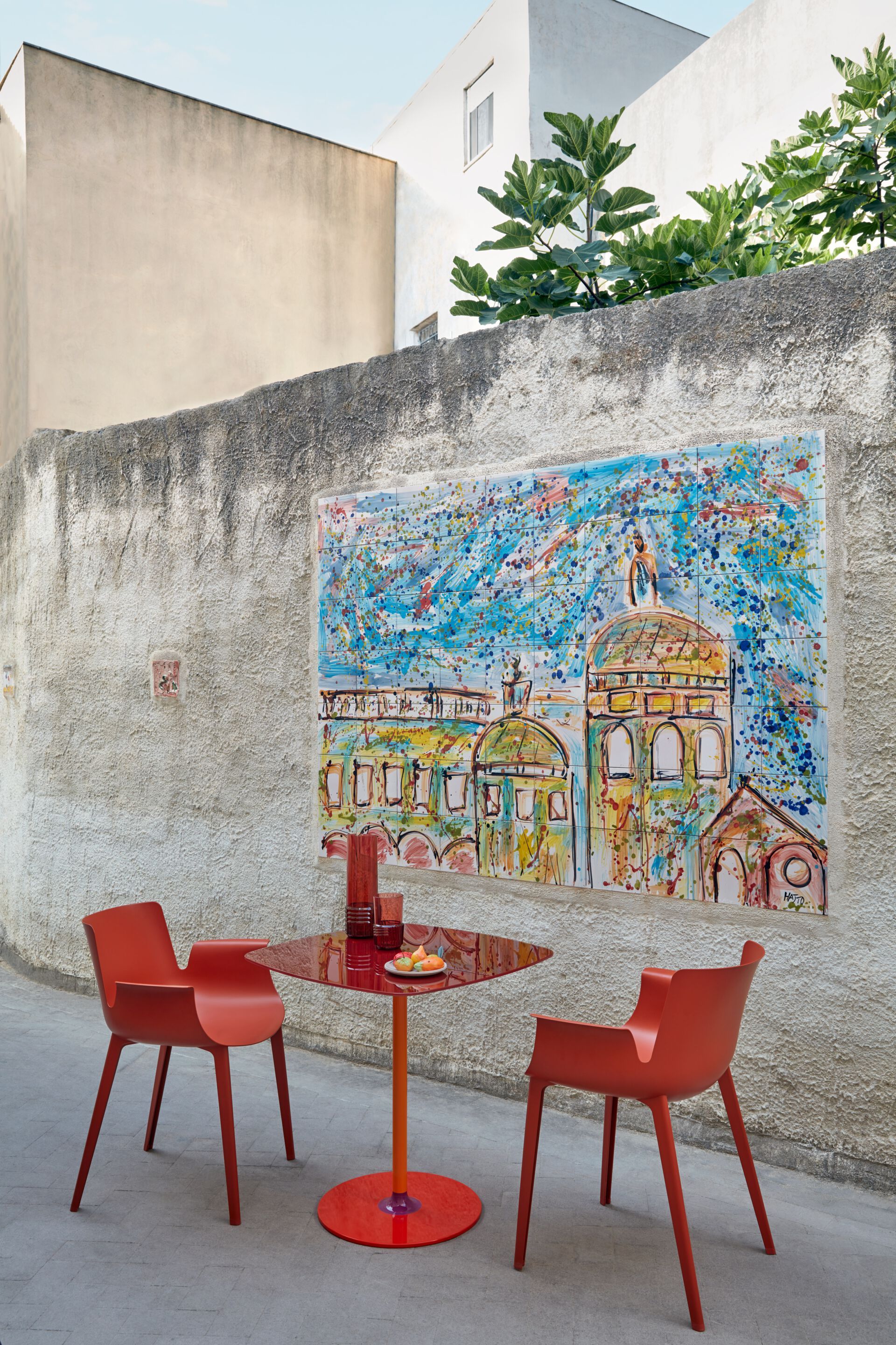 Графин из инженерного пластика Kartell текстура ARCH-00101589 - Вид №11