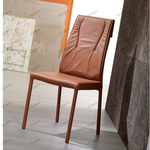 Ozzio Italia Мягкое кожаное кресло  S323 