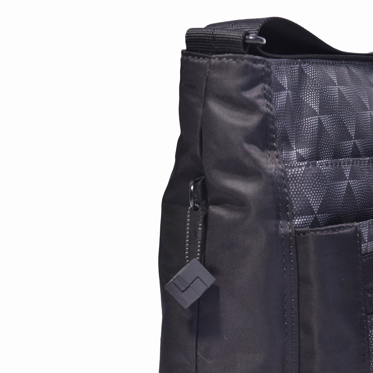 HIC370/609-09 Молодежная сумка HIC370 Orva RFID Hedgren Inner City  - Вид №2