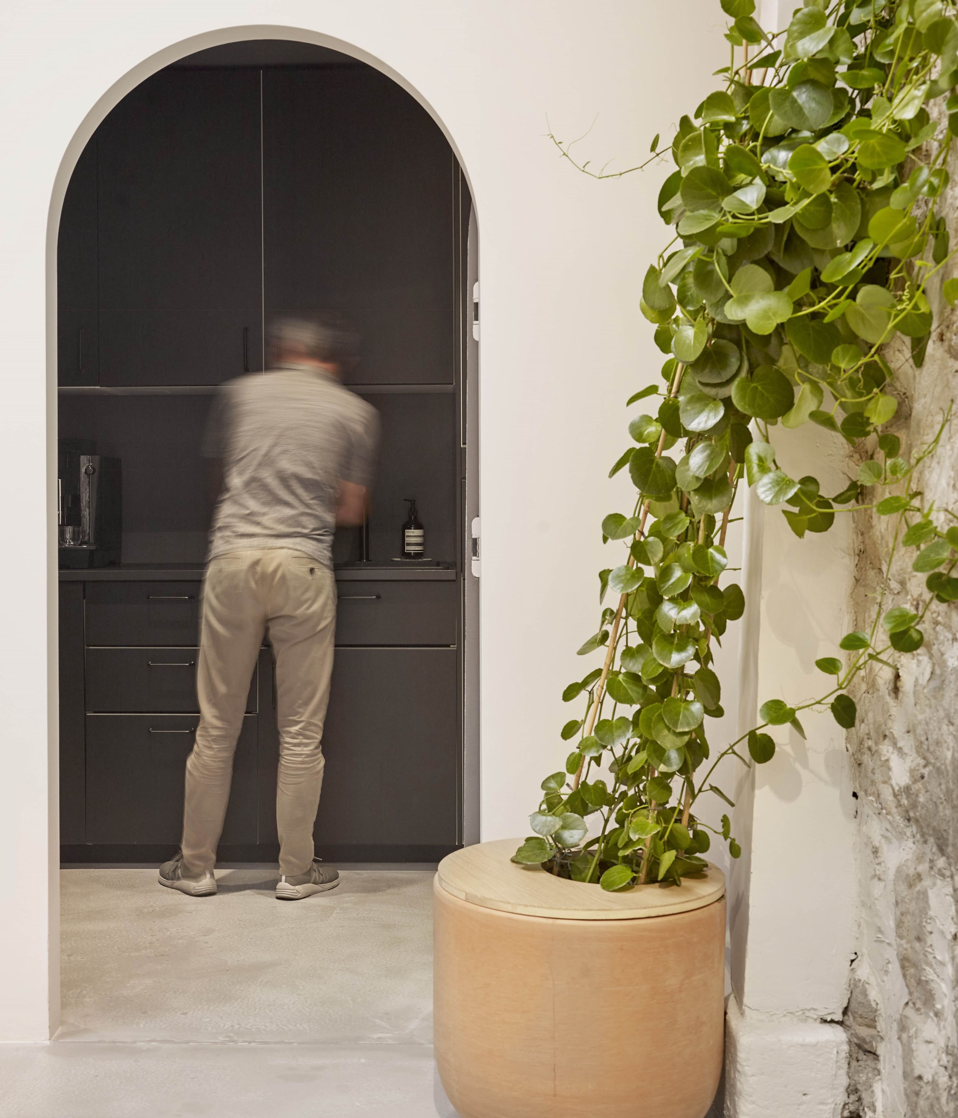 Терракотовая ВАЗа ручной работы ALKI Lur ARCH-00128306 - Вид №10