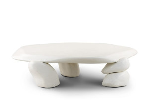 Деревянный журнальный столик свободной формы