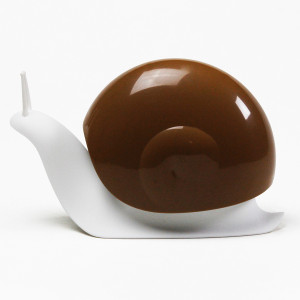 QL10261-WH-BN Диспенсер для мыла escar, белый с коричневым Qualy