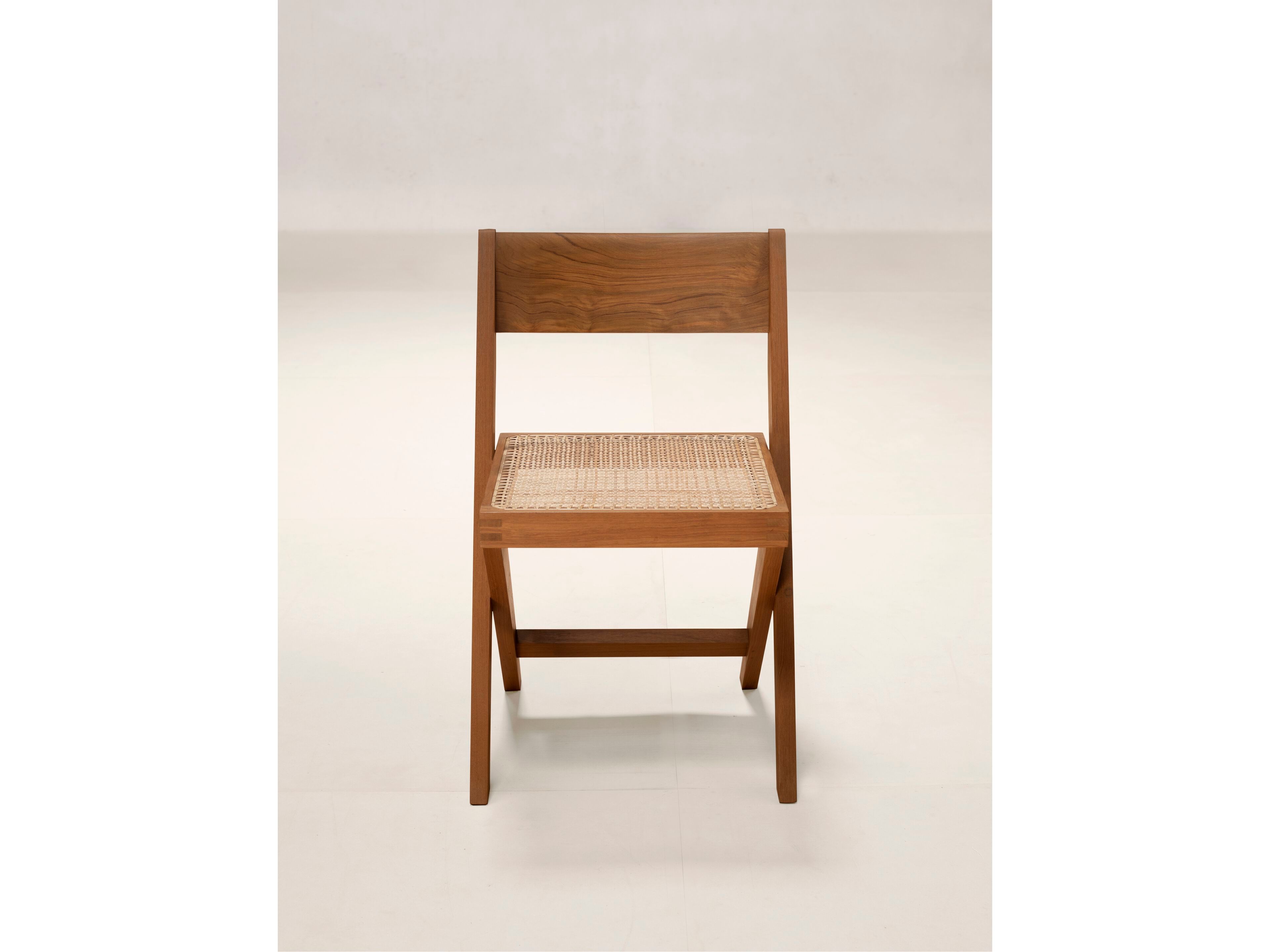 Стул из тикового дерева Phantom Hands проект "Чандигарх" ARCH-00099147 - Вид №1