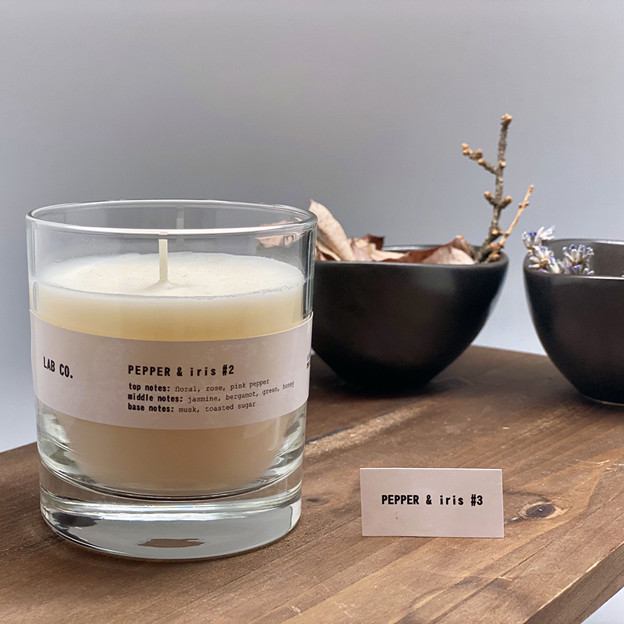 VV040AQLB Свеча ароматическая lab co, Розовый перец и ирис, 40 ч Ambientair  - Вид №1