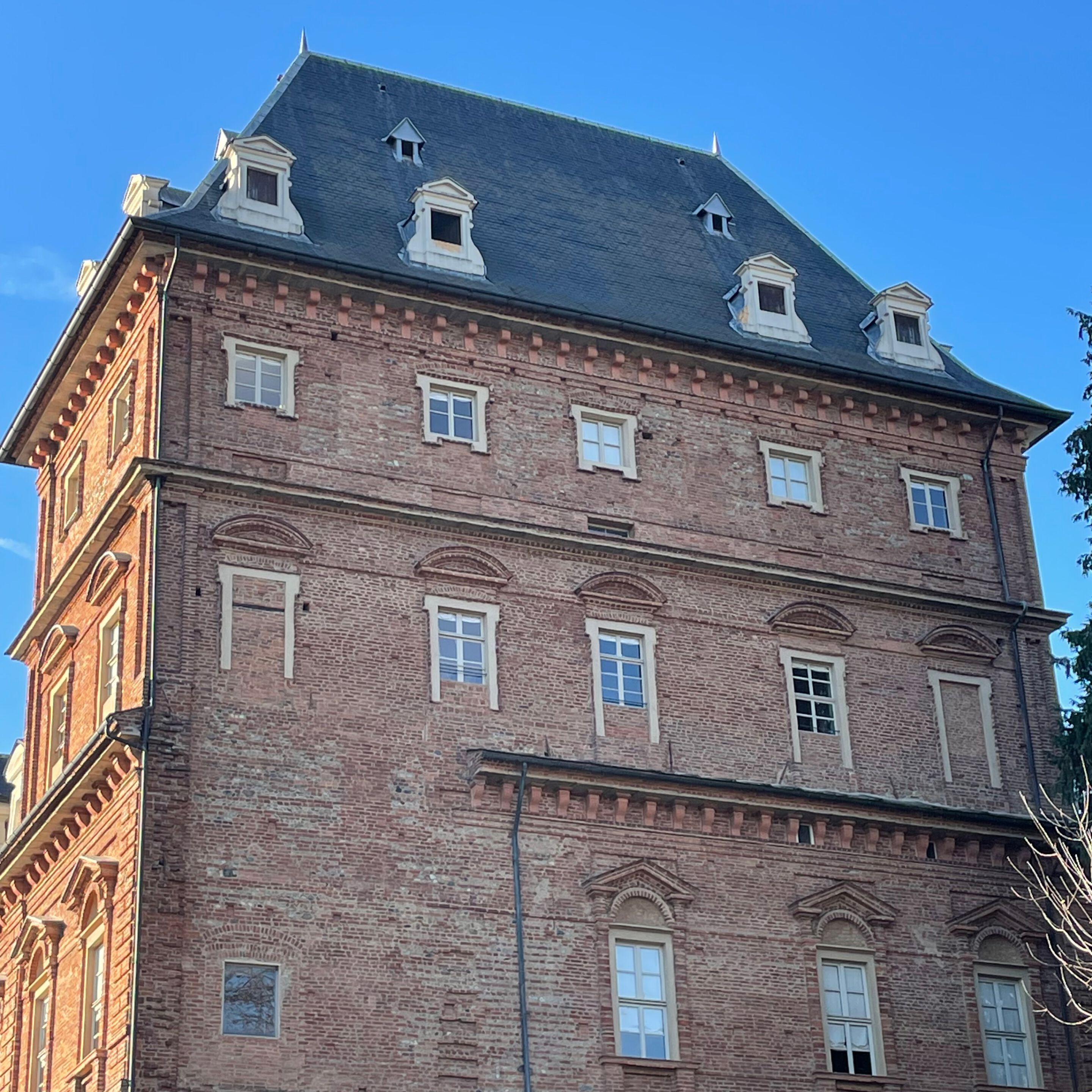 Сланцевая черепица B&B Rivestimenti Naturali BRENVA ARCH-00036869 - Вид №1