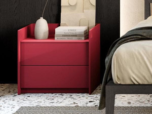 Прикроватная тумбочка с выдвижными ящиками