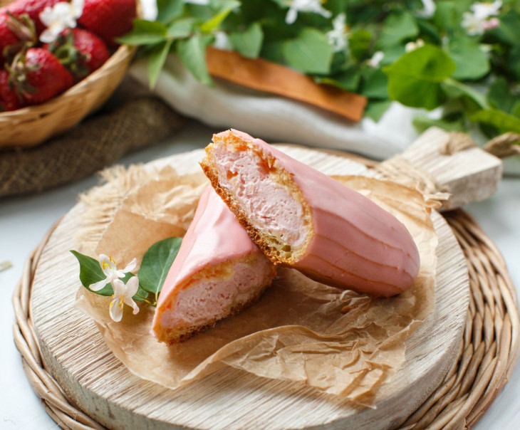 6465 Эклер клубничный Вкусляндия 