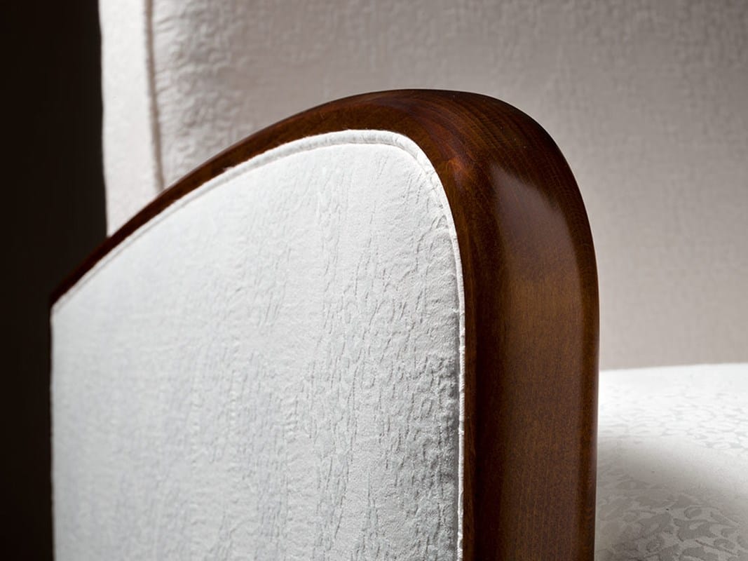 Тканевое кресло с подлокотниками Prestige CAPRICCI ARCH-00036790 - Вид №3