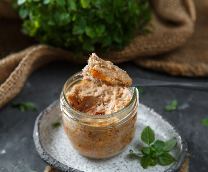 4005 Риет из мяса клария "По-тайски" в соусе "Том-Ям" Семья Петровых Вкусляндия  - Вид №1