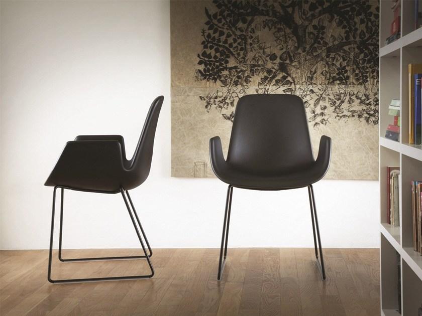 Tonon Стул с основанием из цельного пенополиуретана с подлокотниками Step 904.61 - Вид №6