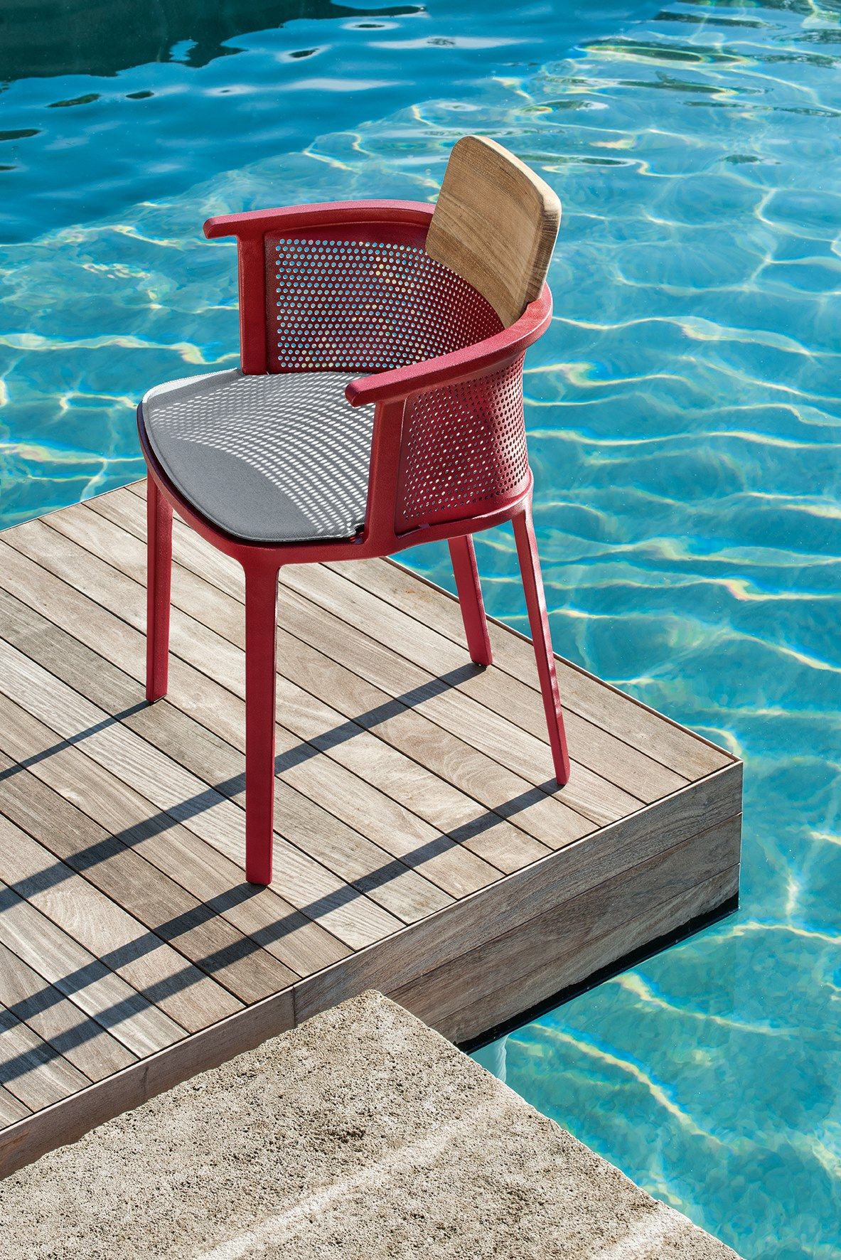 Алюминиевый штабелируемый садовый стул Ethimo Nicolette ARCH-00119635 - Вид №3