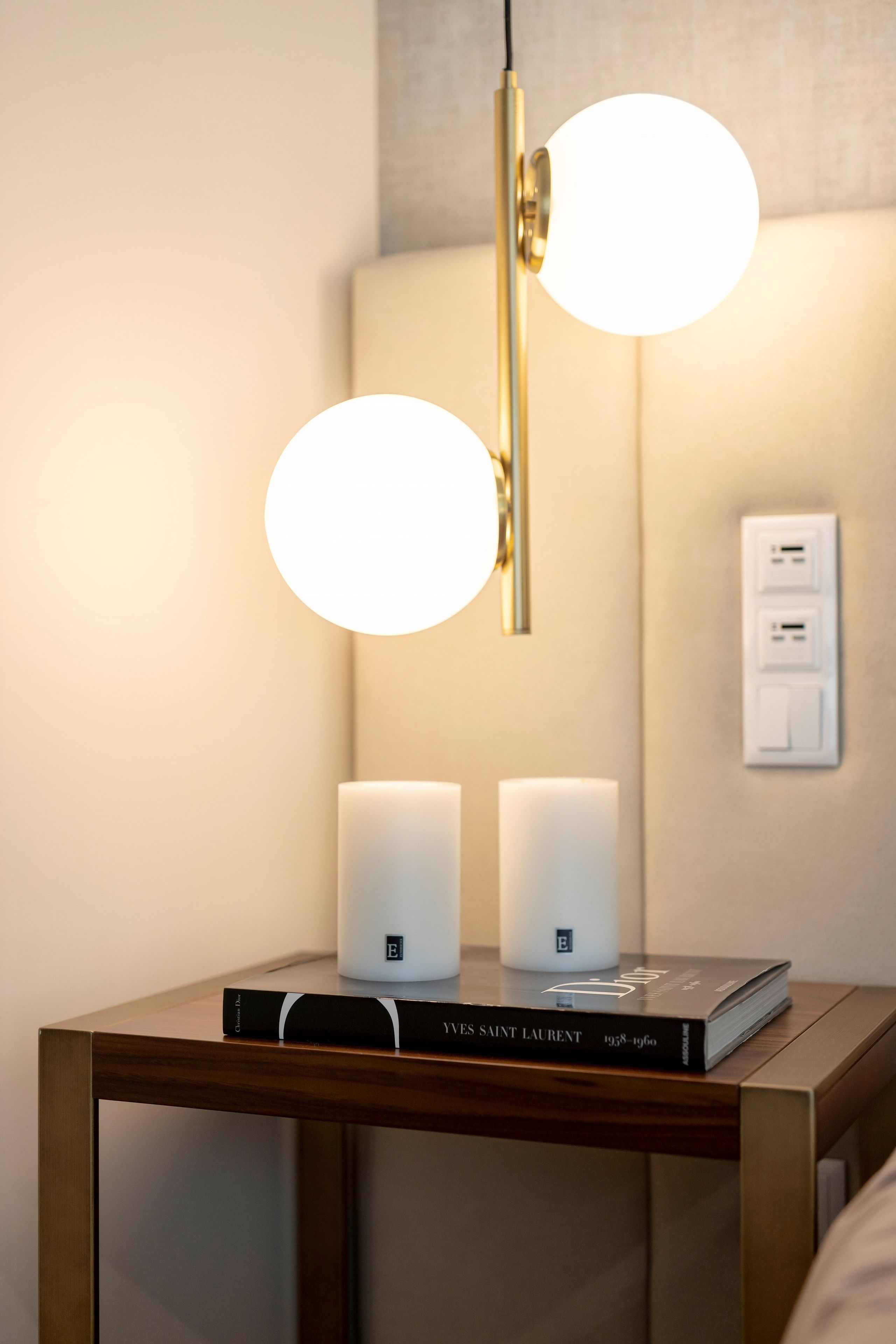 Квадратный журнальный столик из латуни и дерева Stylish Club ARCH-00095830 - Вид №9