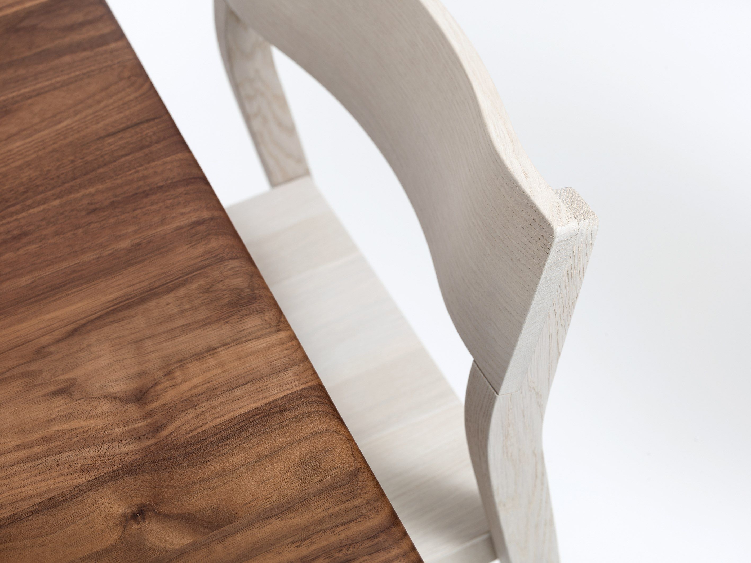 Штабелируемый стул из массива дерева ZEITRAUM сидеть ARCH-00085410 - Вид №8