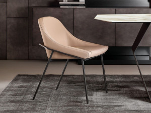 Мягкий стул