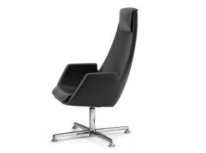 4-спицевое кожаное вращающееся офисное кресло с высокой спинкой