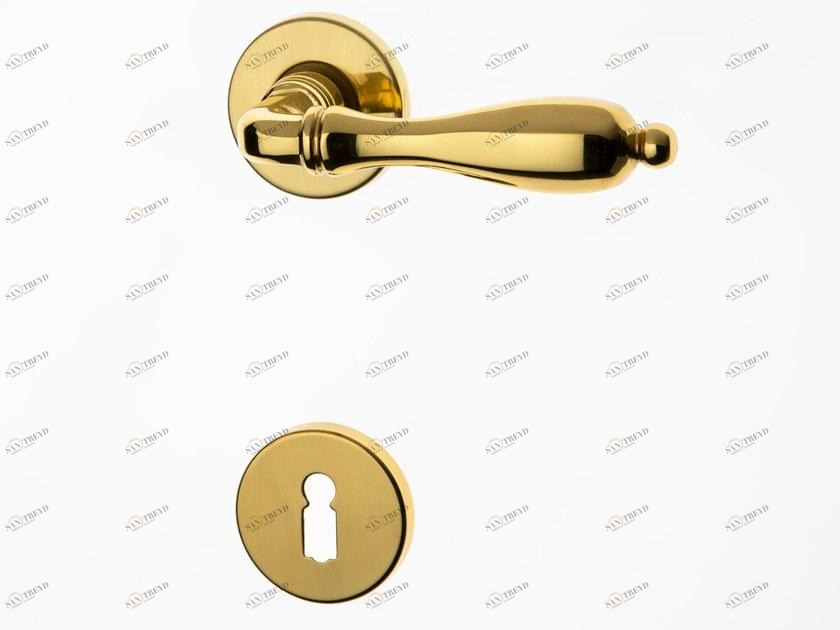 GHIDINI Ручка из латуни на розетке с замком R901 sun-id-1417929