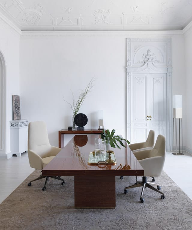 Офисное кресло с регулируемой высотой OAK Милан ARCH-00077761 - Вид №1