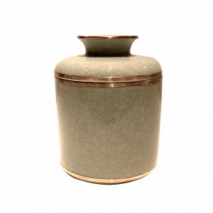 Ваза фарфоровая бежевая 23 см Vera BUREAU ДИЗАЙНЕРСКИЕ 262999 Бежевый