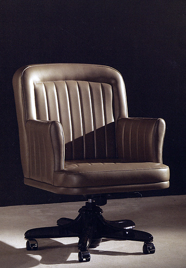 Рабочее кресло  TURRI T753 ORION