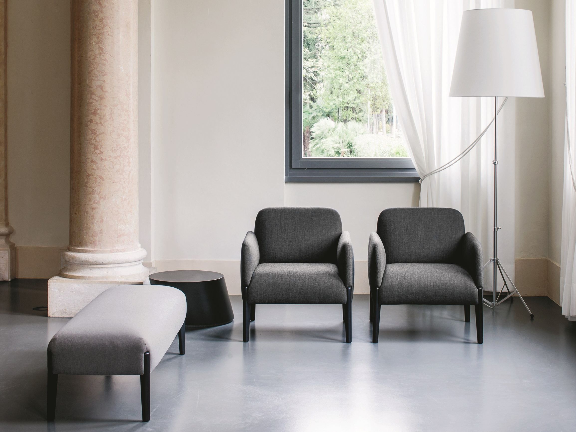 Кресло с подлокотниками для контракта La Cividina ARCH-00034756 - Вид №3