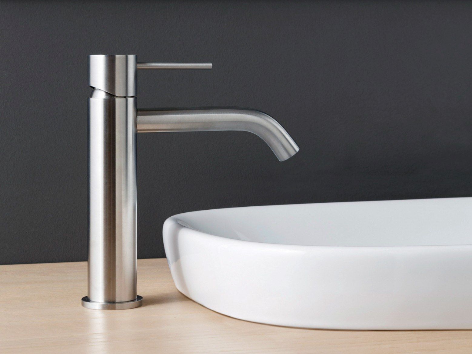 Однорычажный смеситель для раковины Rubinetterie Treemme 40MM ARCH-00010248