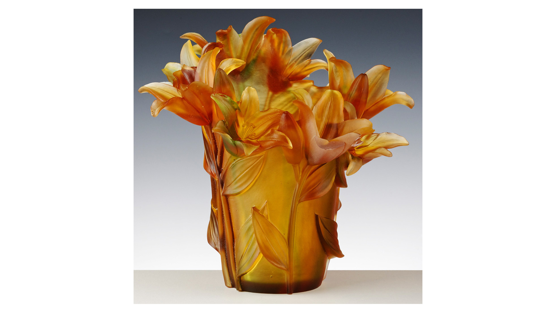 10670383 Cristal de Paris Ваза Cristal de Paris Лилия 20см (янтарь) Хрусталь - Вид №1