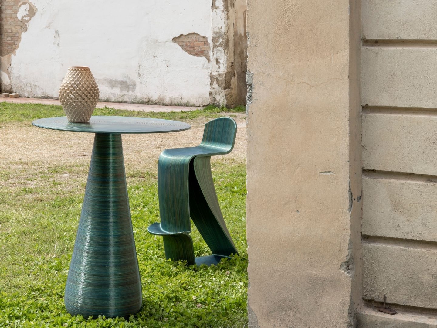 Высокий пластиковый стол с 3D-печатью Mediterranea Design ENNA ARCH-00119044 - Вид №1