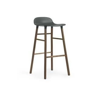 Барный стул Form с ножками из ореха 75 см, зеленый