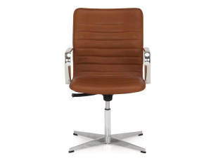 Регулируемое по высоте офисное кресло с подлокотниками на насесте