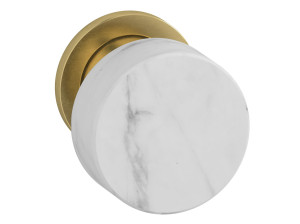 Односторонний настенный смеситель из мрамора