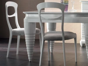 Cantiero Мягкое лакированное кресло из массива дерева Elettra day El243