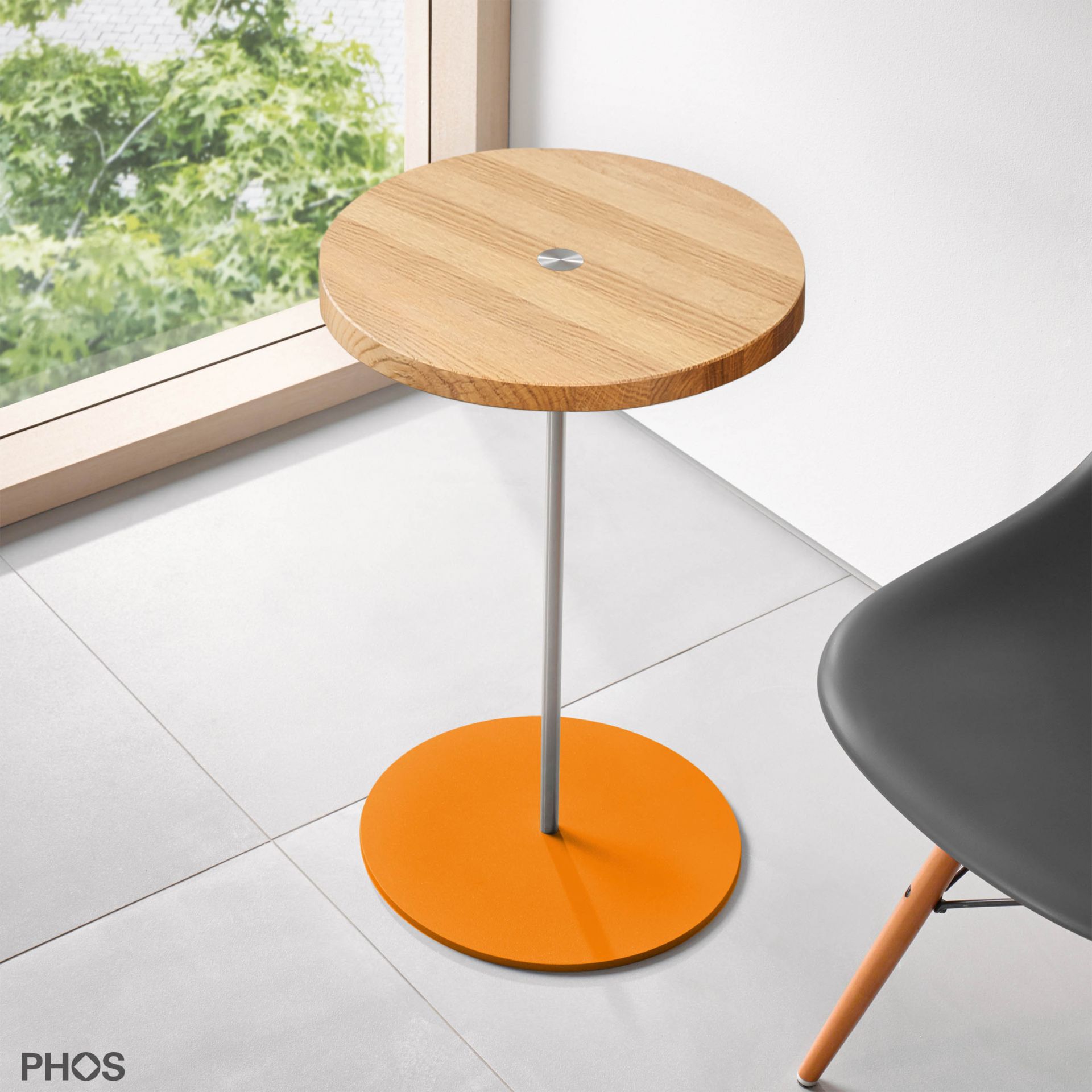 BT600-Eiche-BPO Приставной столик высотой 60 см, столешница из дуба, основание оранжевое. PHOS 