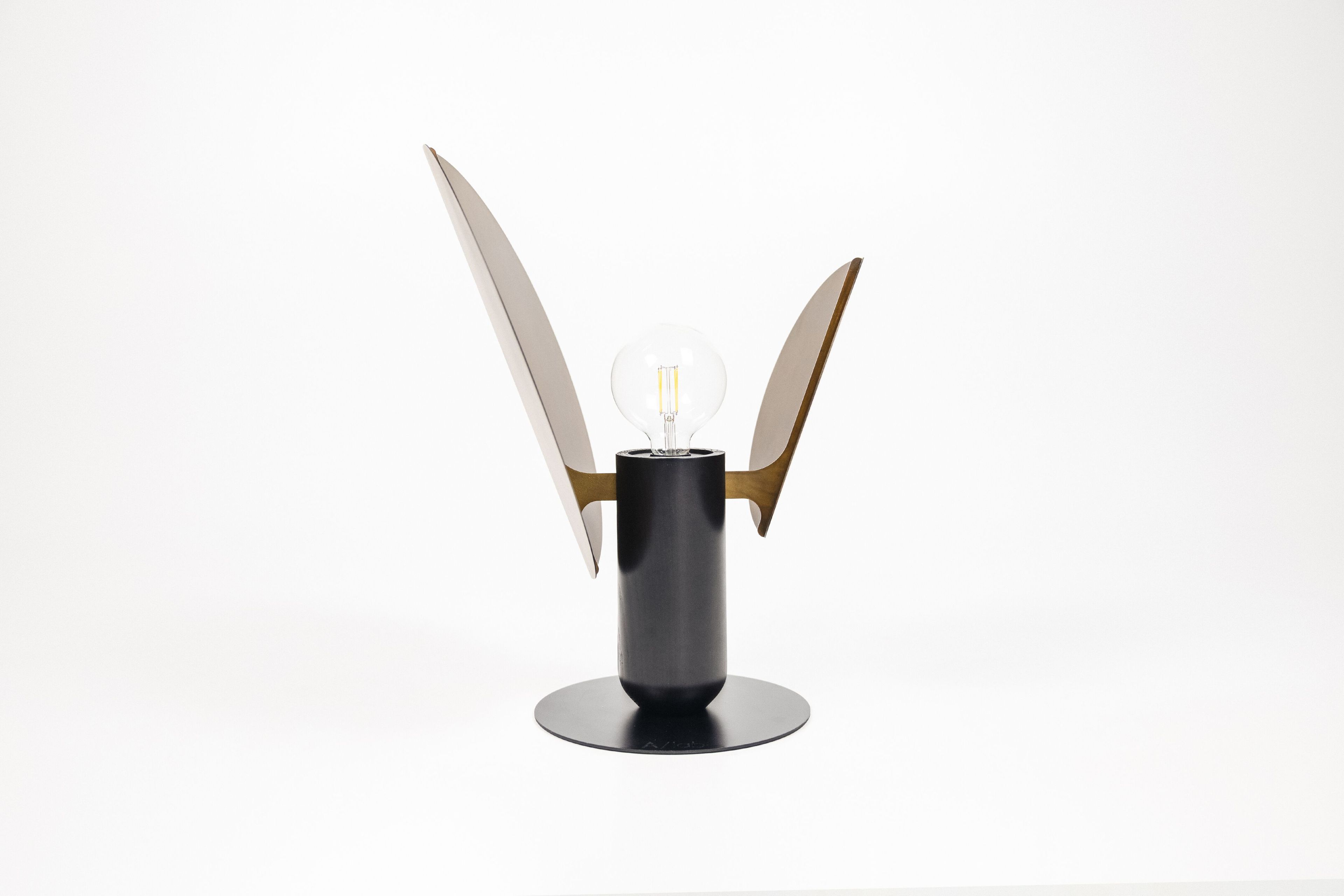 Настольная лампа с травлением железа ArmoniusLab FICUS ARCH-00014458 - Вид №2