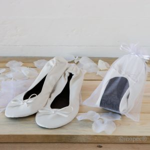 A989 Белые балетки из искусственной кожи Dekoraniaevents Bodas