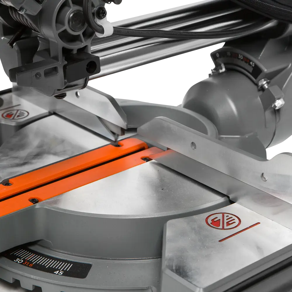 Пила торцовочная Black&Decker BES700-QS, 1600 Вт, 216 мм BLACK + DECKER STLM-2057901 - Вид №4