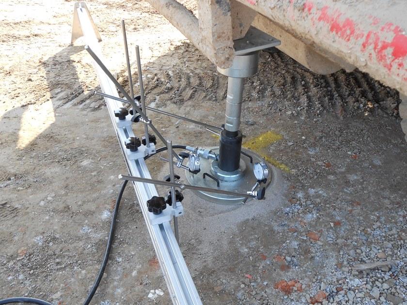 NOVATEST Полная система для испытаний подъема на местности Prove di carico, rocce & sottosuolo sun-id-1463639 - Вид №1